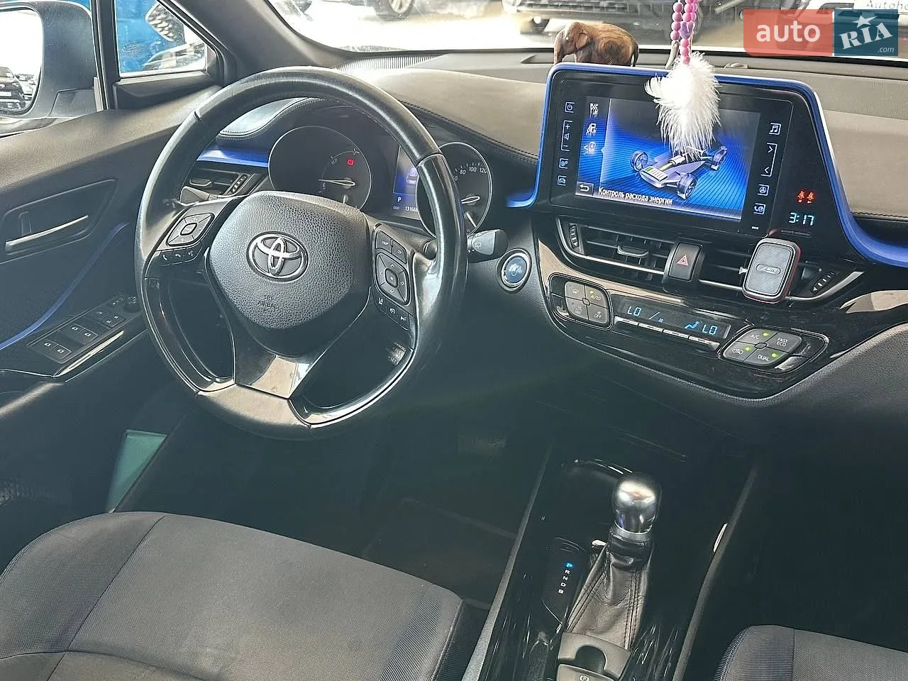 2017 Toyota C-HR - мініатюра 11
