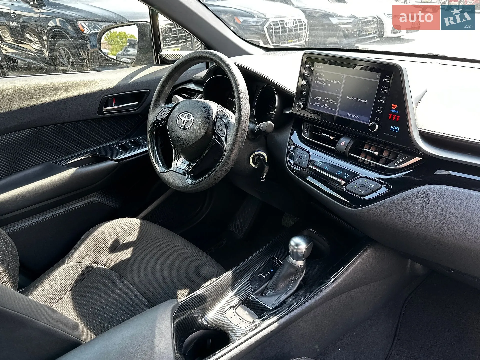 2019 Toyota C-HR - мініатюра 26