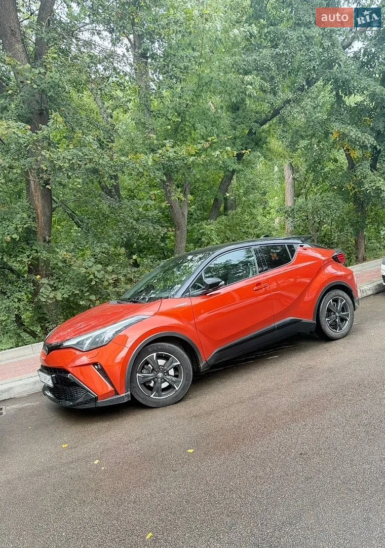2021 Toyota C-HR - фото 1