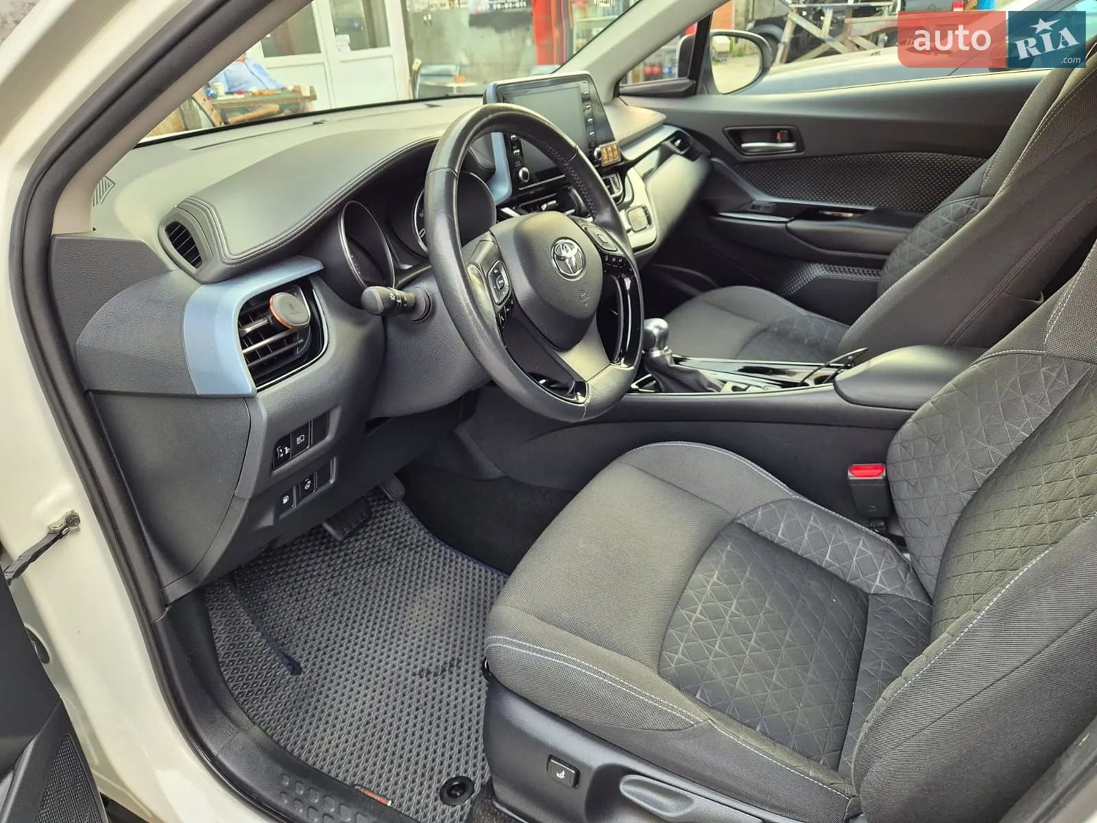 2019 Toyota C-HR - мініатюра 9