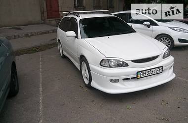 Универсал Toyota Caldina 1998 в 