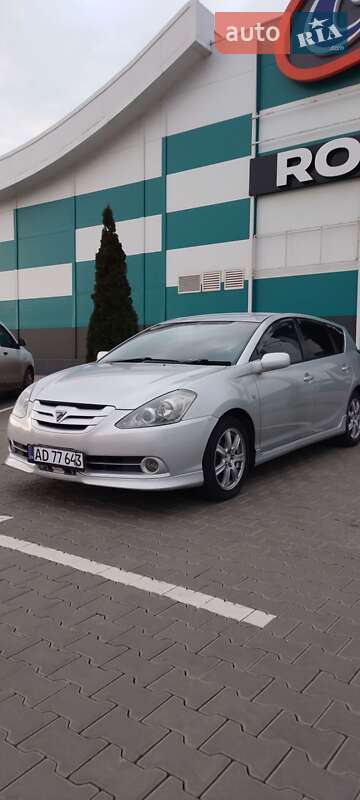 Toyota Caldina 2005