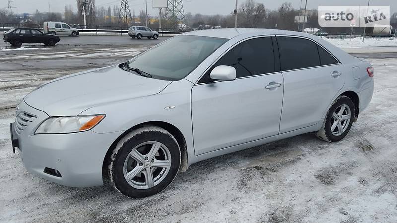 Седан Toyota Camry 2007 в Черкассах