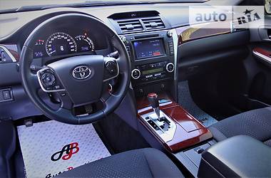 Седан Toyota Camry 2013 в Одессе