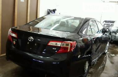  Toyota Camry 2014 в Киеве