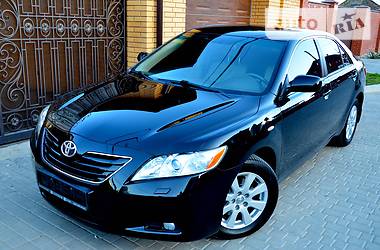 Седан Toyota Camry 2008 в Одессе