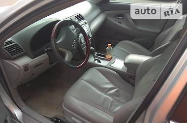 Седан Toyota Camry 2010 в Киеве