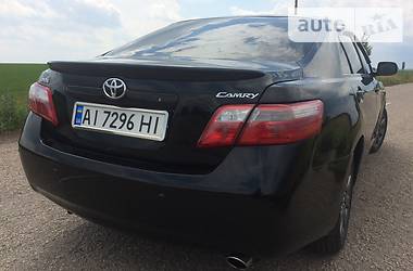 Седан Toyota Camry 2006 в Ирпене