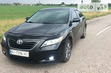 Седан Toyota Camry 2006 в Ирпене