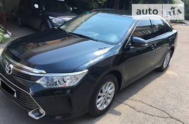 Седан Toyota Camry 2015 в Одессе