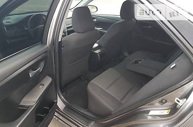 Седан Toyota Camry 2015 в 