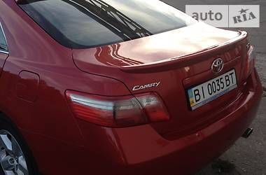 Седан Toyota Camry 2007 в Кременчуге