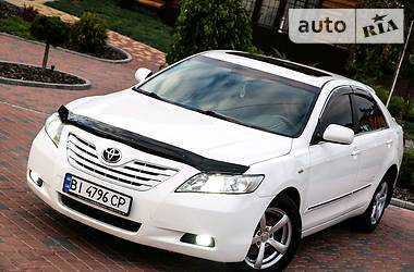 Седан Toyota Camry 2008 в Дніпрі