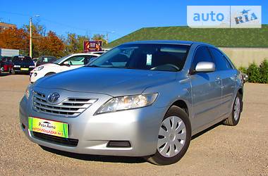 Седан Toyota Camry 2008 в Кропивницком