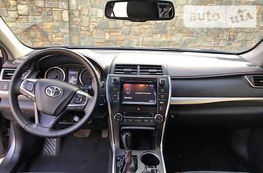 Седан Toyota Camry 2015 в 