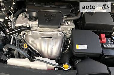 Седан Toyota Camry 2015 в 