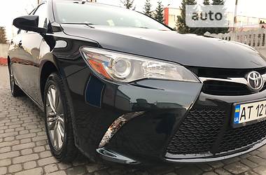 Седан Toyota Camry 2017 в Ивано-Франковске