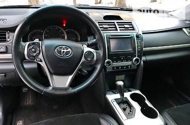 Седан Toyota Camry 2012 в Киеве