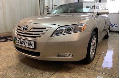 Седан Toyota Camry 2006 в Черкассах