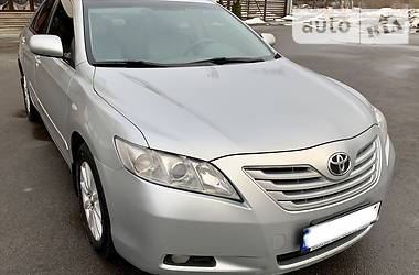 Седан Toyota Camry 2008 в Дніпрі