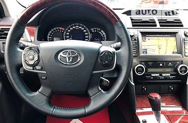 Седан Toyota Camry 2012 в Одессе