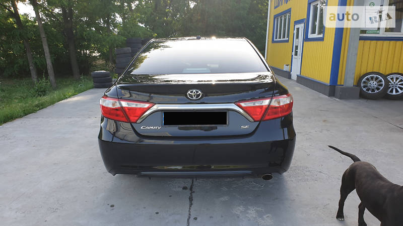 Седан Toyota Camry 2014 в Запоріжжі