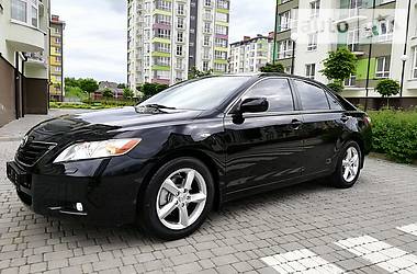 Седан Toyota Camry 2008 в Ивано-Франковске