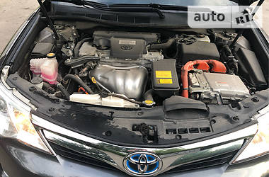 Седан Toyota Camry 2014 в 