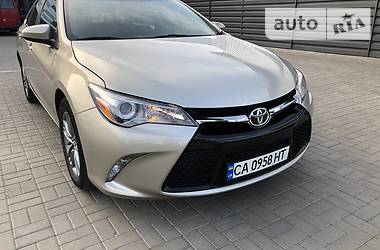 Седан Toyota Camry 2015 в Черкасах