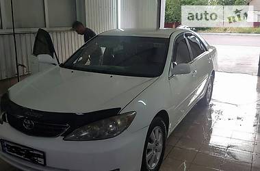 Седан Toyota Camry 2004 в 