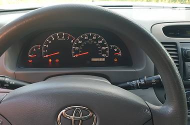 Седан Toyota Camry 2005 в 