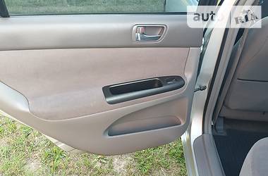 Седан Toyota Camry 2005 в 