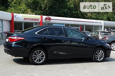 Седан Toyota Camry 2016 в 