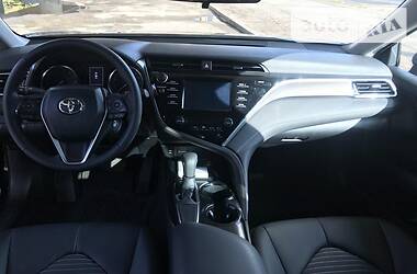 Седан Toyota Camry 2018 в 