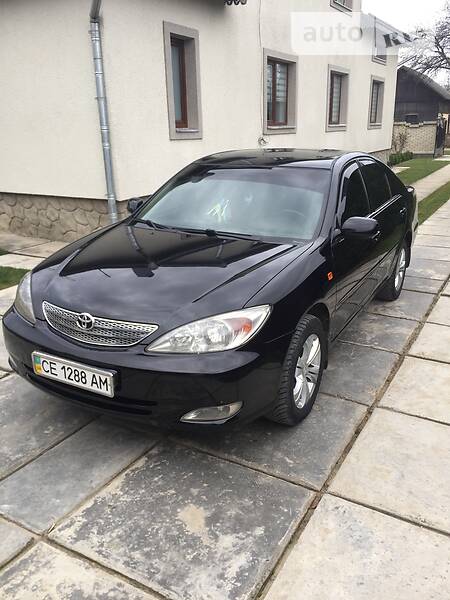 Седан Toyota Camry 2002 в Черновцах