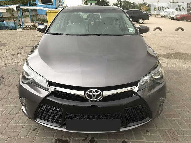 Седан Toyota Camry 2014 в Кропивницком