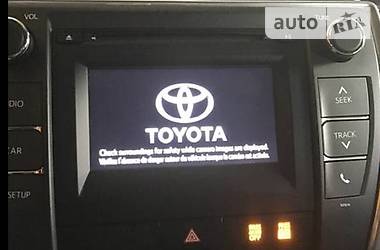 Седан Toyota Camry 2017 в Доброполье