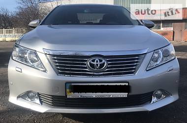 Седан Toyota Camry 2014 в 