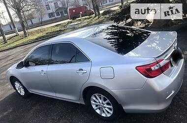Седан Toyota Camry 2014 в 