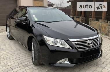 Седан Toyota Camry 2012 в Ивано-Франковске