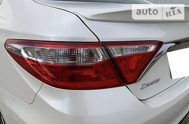 Седан Toyota Camry 2016 в Черновцах