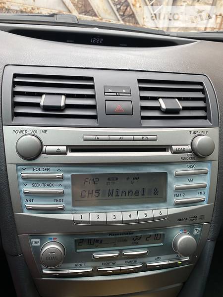 Седан Toyota Camry 2006 в Кривому Розі