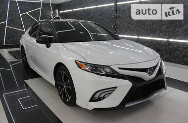 Седан Toyota Camry 2018 в Одессе