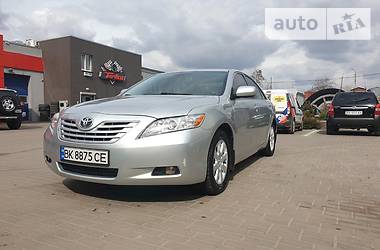 Седан Toyota Camry 2007 в 