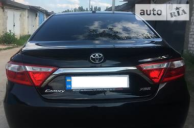 Седан Toyota Camry 2015 в 