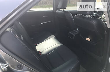 Седан Toyota Camry 2014 в 