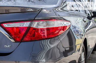 Седан Toyota Camry 2015 в 