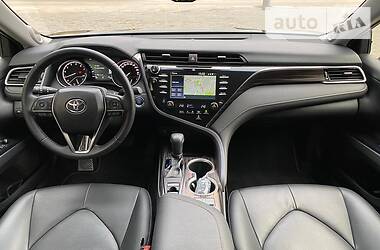 Седан Toyota Camry 2017 в 