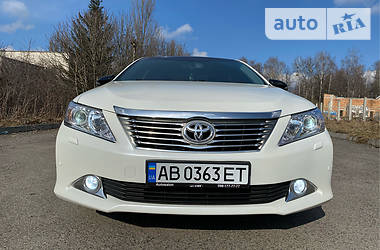 Седан Toyota Camry 2011 в 