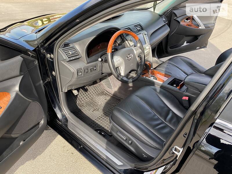 Седан Toyota Camry 2008 в Вінниці